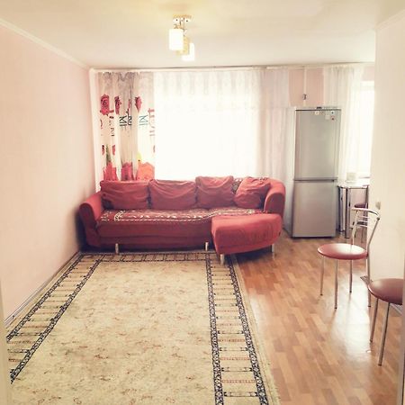2 Комн Квартира В Центре По Пушкина Kostanay Exterior photo